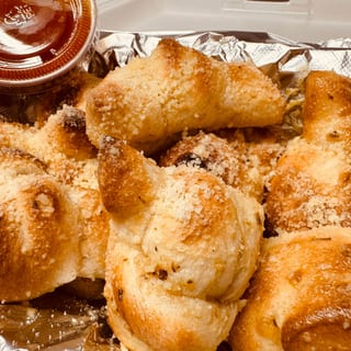Garlic Knots